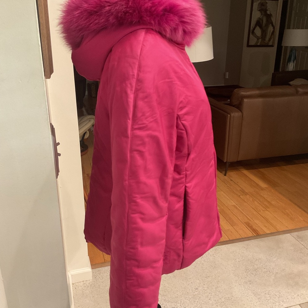 1 Madison Fuchsia Puffer with Fur Detail - Picture 5 of 11